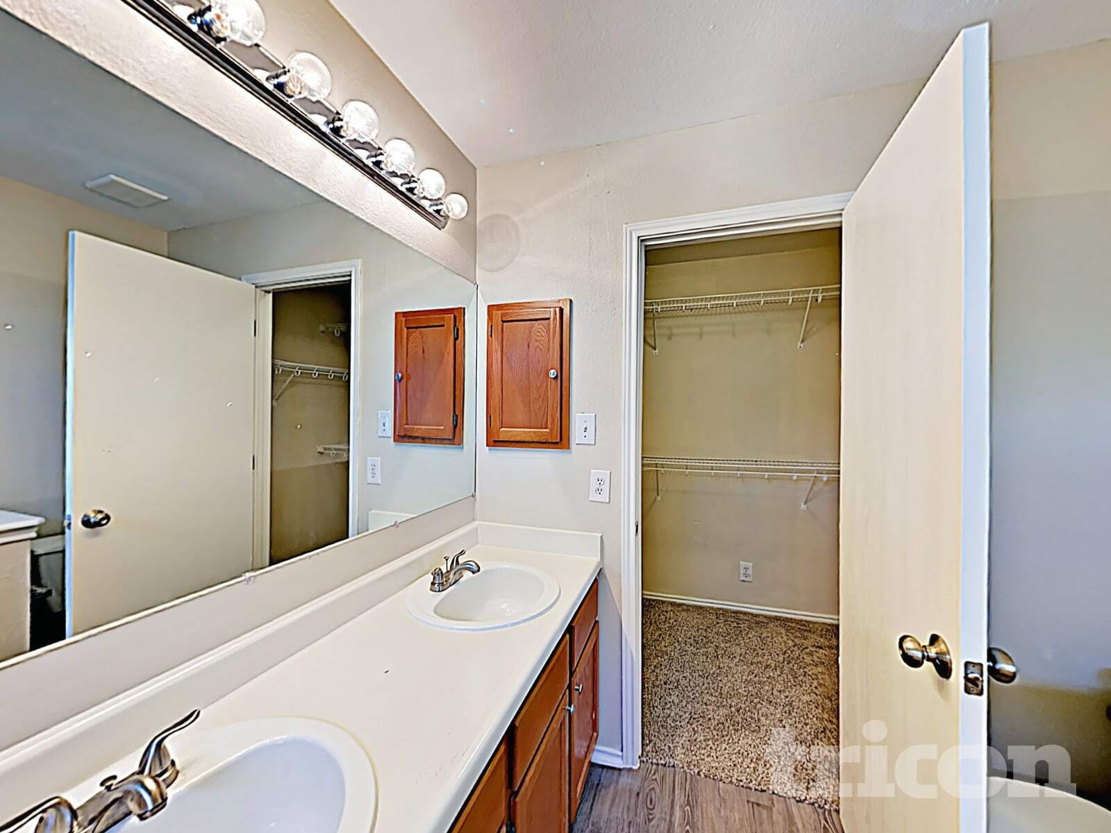 Building Photo - 6734 Sandy Point Dr