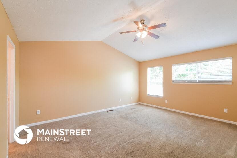 Building Photo - 2247 Peter Dr