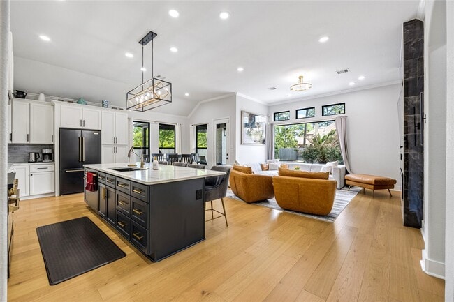 Building Photo - 14 Rancher's Trail