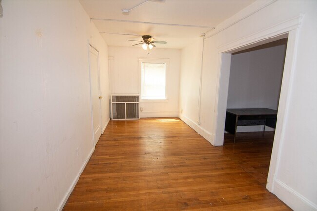 Building Photo - 30 Fayette St