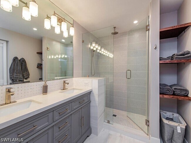 Building Photo - 840 Meadowland Dr