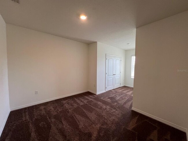 Building Photo - 1370 Yellow Finch Dr