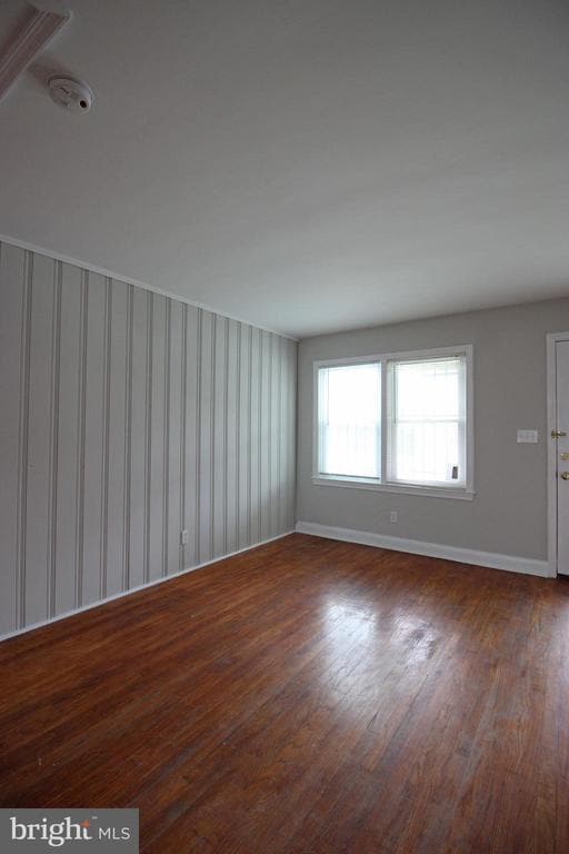 Building Photo - 529 Parksley Ave