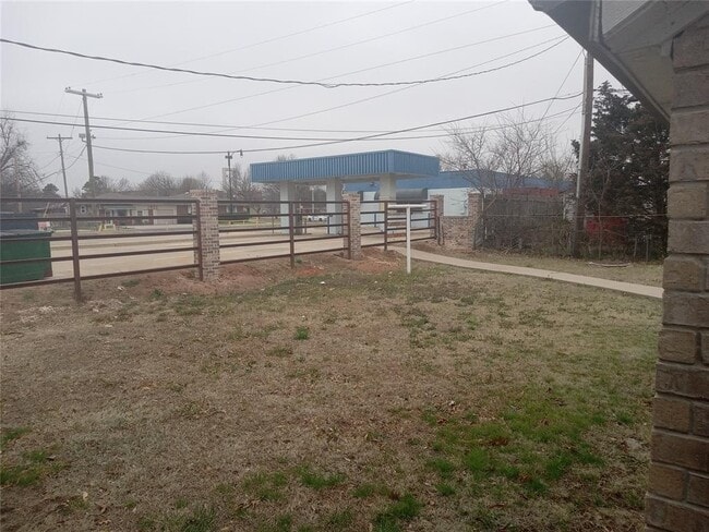 Building Photo - 3629 NW 18th St