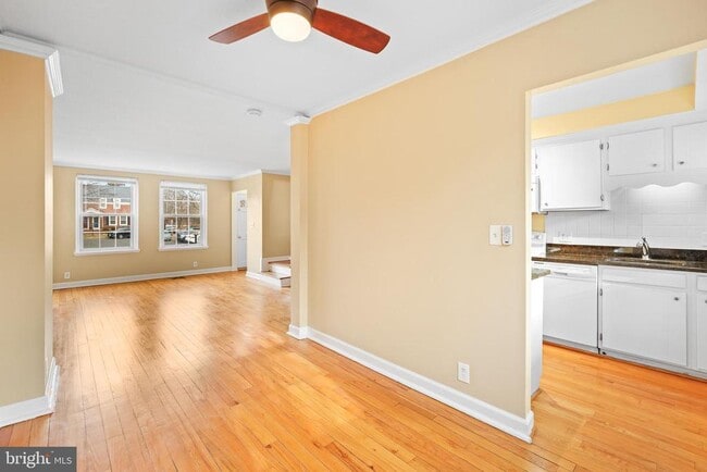 Building Photo - 3436 S Utah St