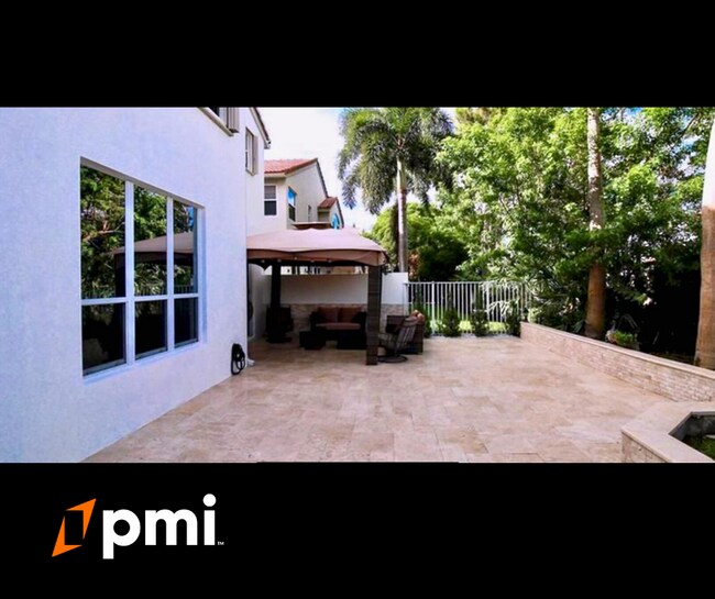 Building Photo - "Spacious 4-Bed, 3-Bath Retreat in Boynton Beach – 2,730 Sq. Ft. of Comfort!"