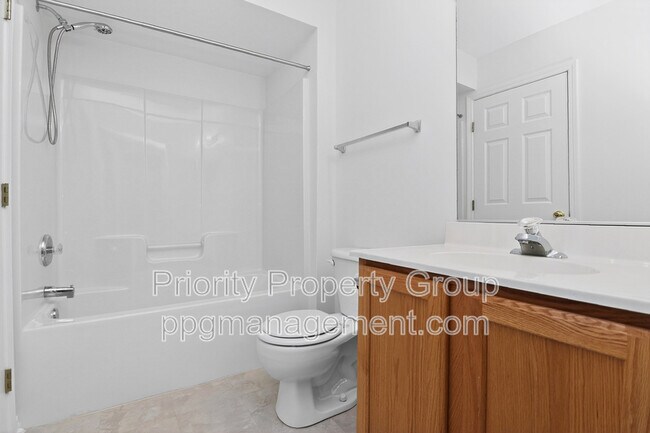 Building Photo - 12304 Verdant Ct