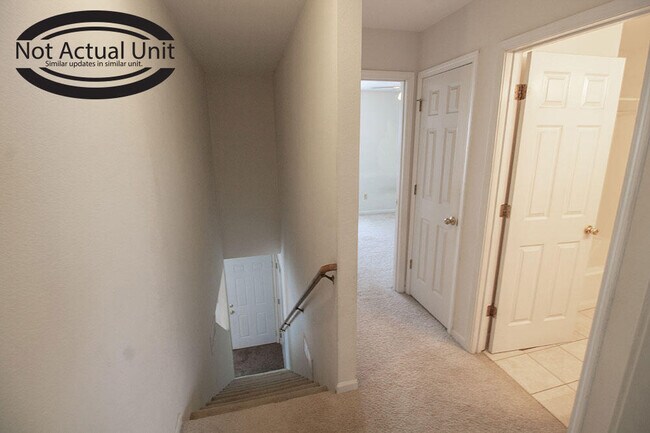 Building Photo - 1413 N Frideriki Dr