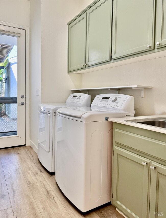 Building Photo - 844 Signorelli Cir