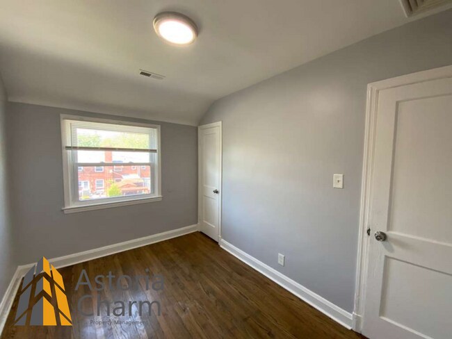 Building Photo - 2 Bedroom Home with Finished Basement Near St. Agnes Hospital