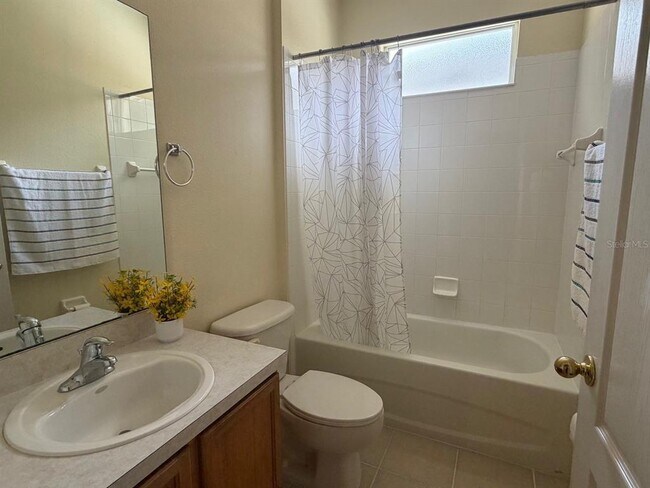 Building Photo - 10130 Shadow Creek Dr