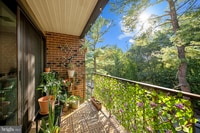 Building Photo - 3312 Woodburn Village Dr