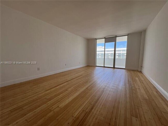 Building Photo - 5600 Collins Ave