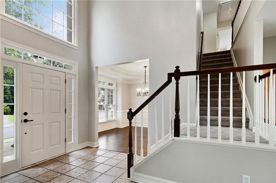 Building Photo - 2065 N Bethany Creek Dr