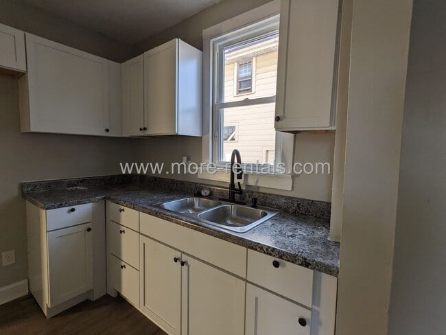 Building Photo - Remodeled house with first floor bedroom