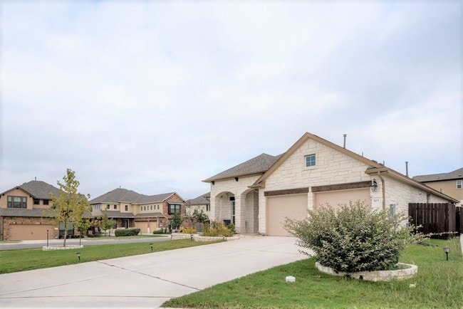 Building Photo - 103 Farola Cove