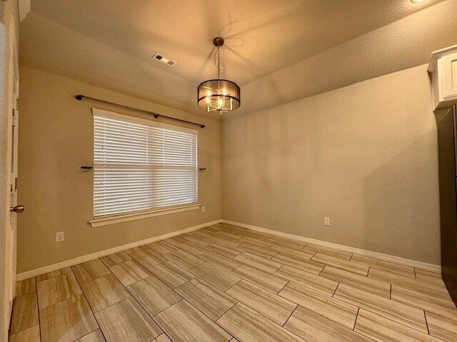 Building Photo - 100 Sullivans Wy