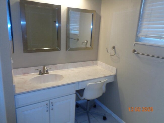 Building Photo - 2610 Groveland Ave