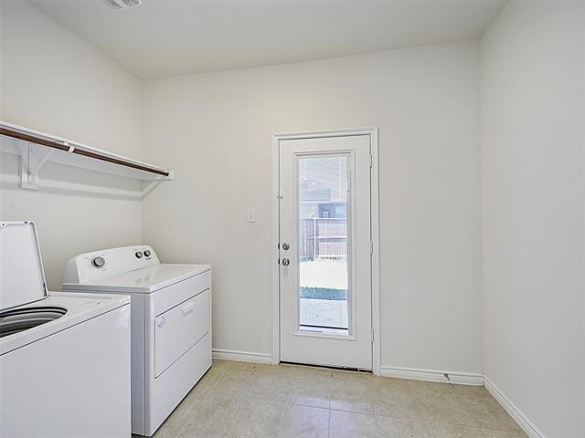 Building Photo - 1621 Babb Ln