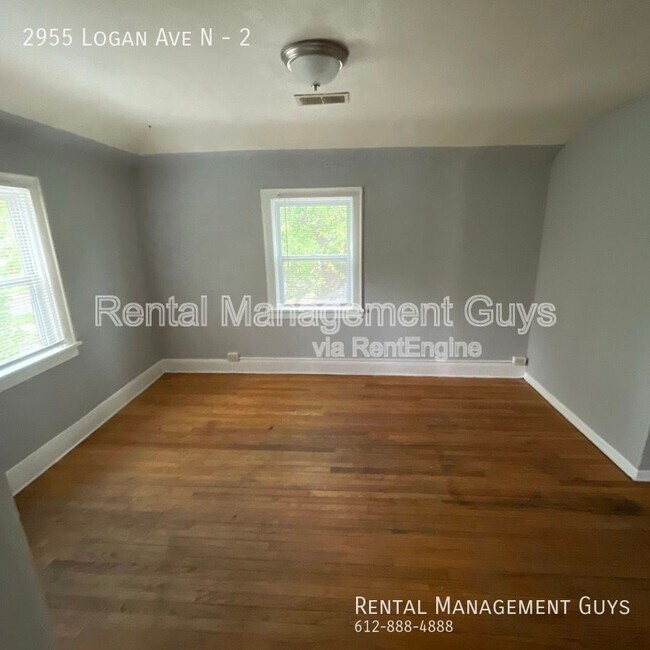 Building Photo - 2955 N Logan Ave