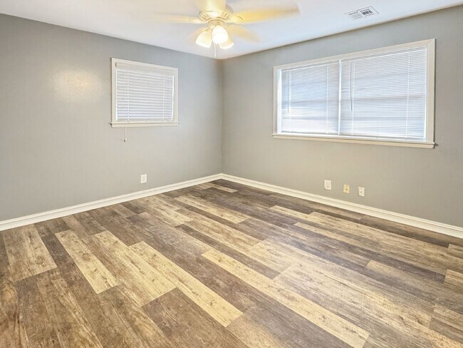 Building Photo - Spacious 4-Bedroom Home with Solar Savings, Modern Upgrades, and Workshop Space