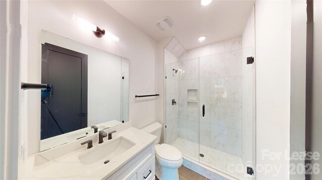 Building Photo - 156 Mattoon St