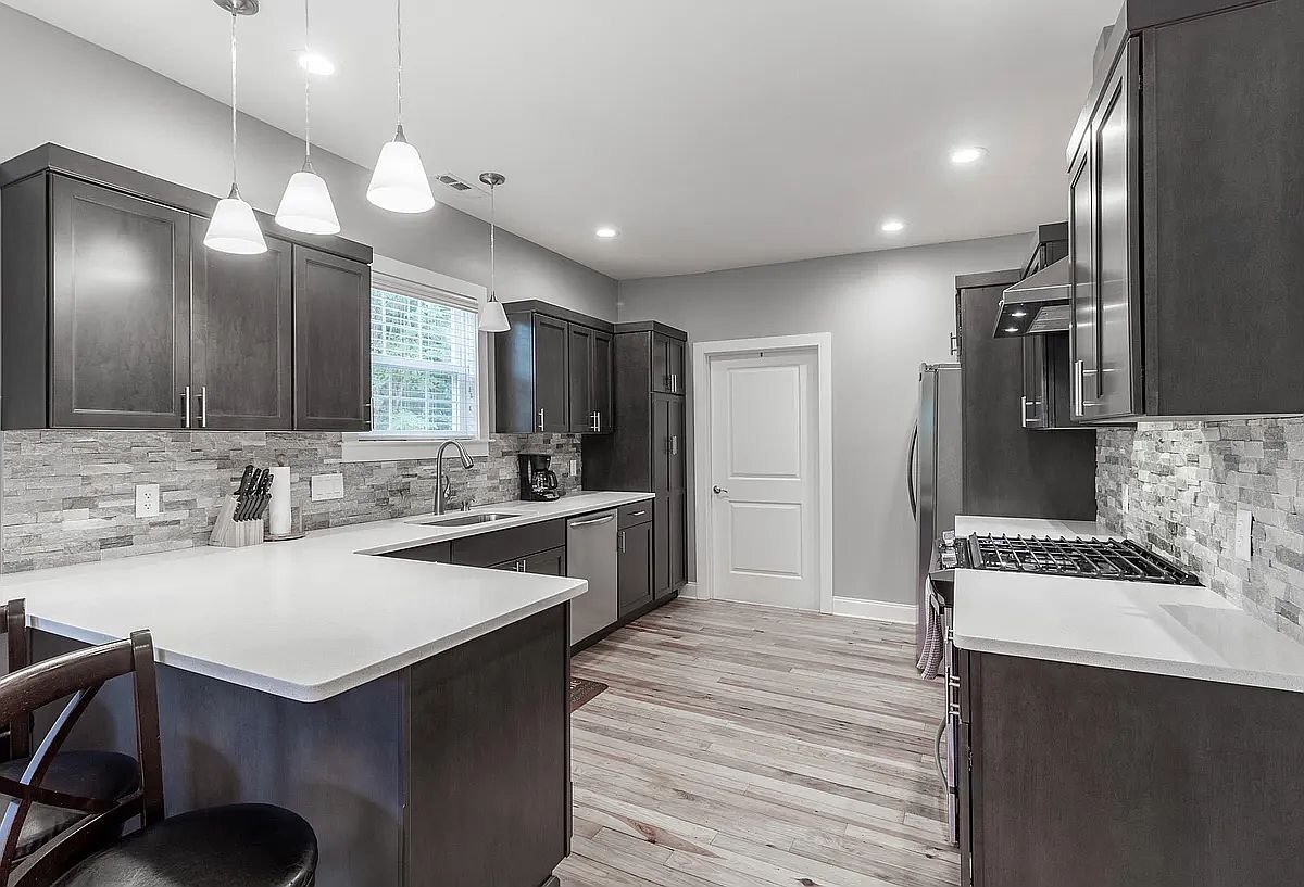 Building Photo - 1339 Hixson Pike