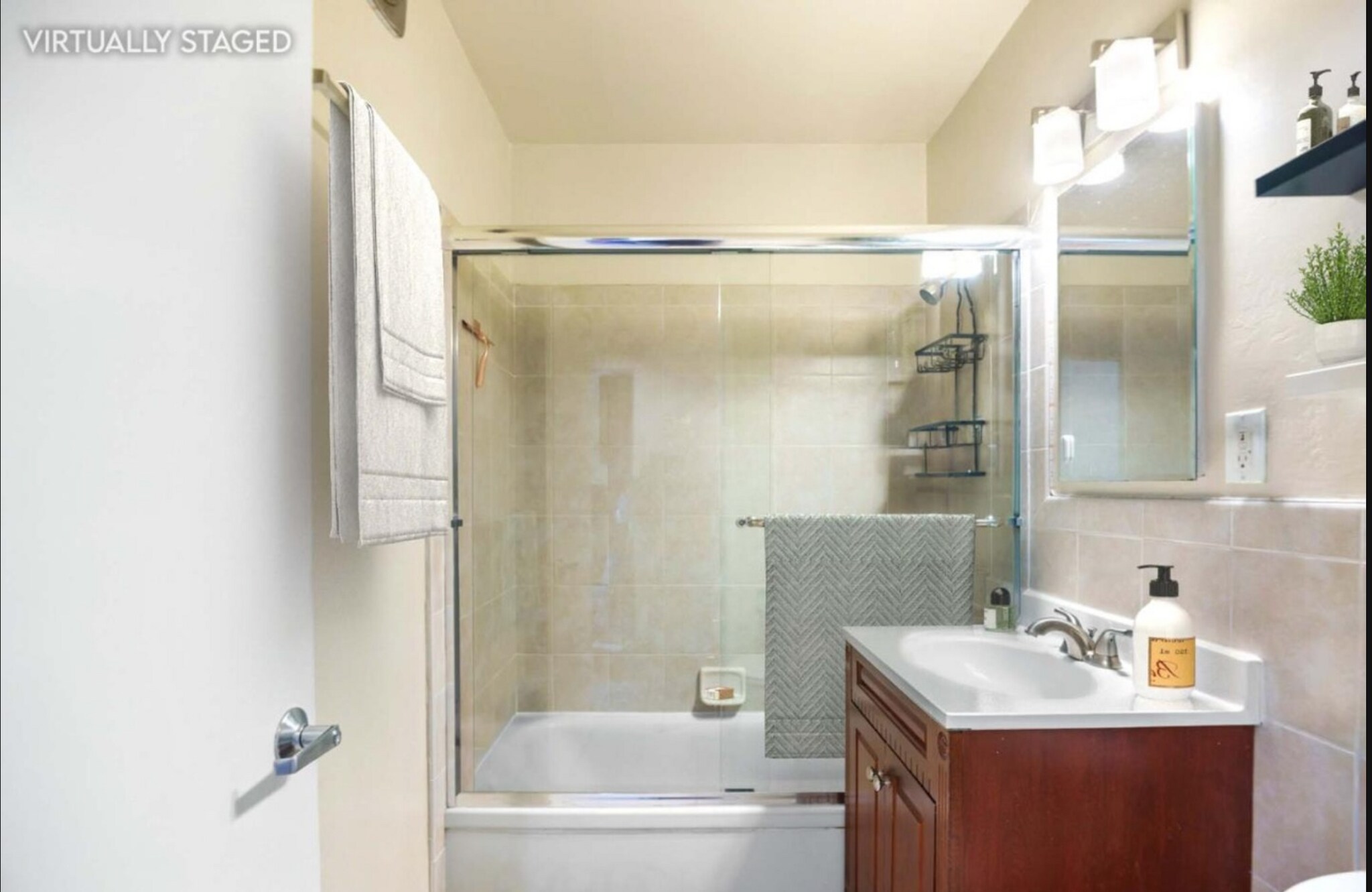 Building Photo - 385 29th St