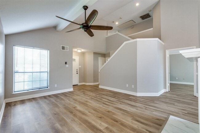 Building Photo - 3813 Beaumont Ln