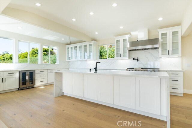Building Photo - 2850 Zell Dr