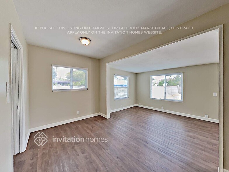 Building Photo - 6952 Donna Ave