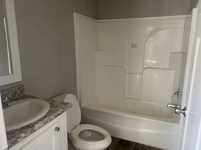 Building Photo - 1800 E Graves Ave