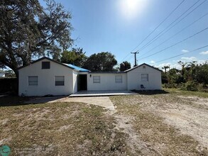 Building Photo - 2736 Ranch House Rd