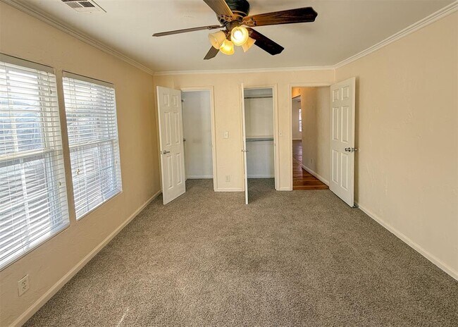 Building Photo - 2341 NW 37th St