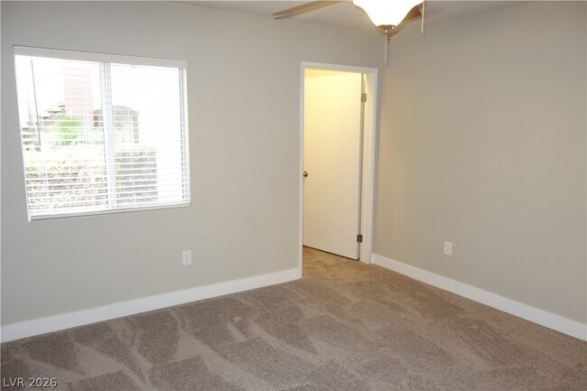 Building Photo - 7885 W Flamingo Rd