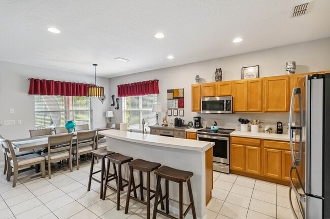 Building Photo - 163 Tigerlily Ct