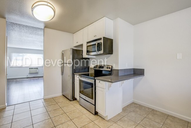 Building Photo - 107 King Rd