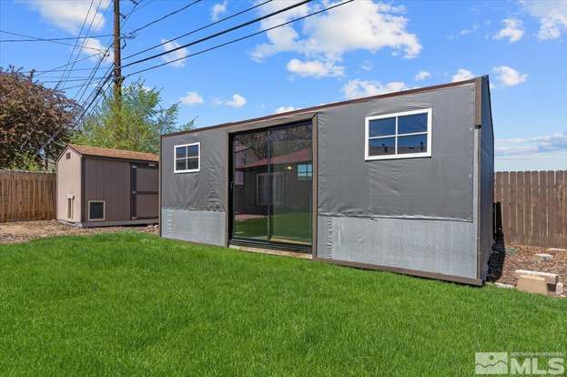 Building Photo - 990 Akard Dr