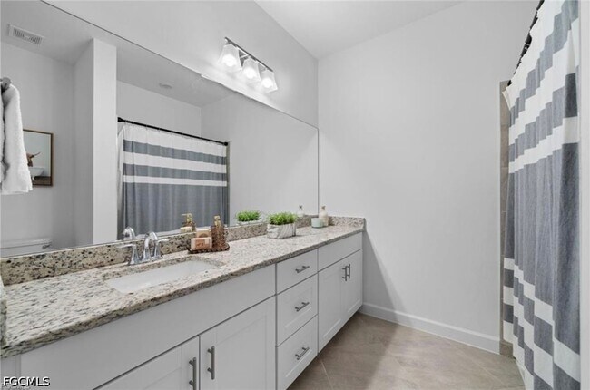 Building Photo - 14228 Pine Lodge Ln
