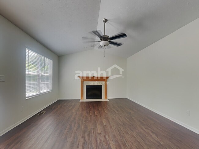 Building Photo - 1335 Wingate Dr
