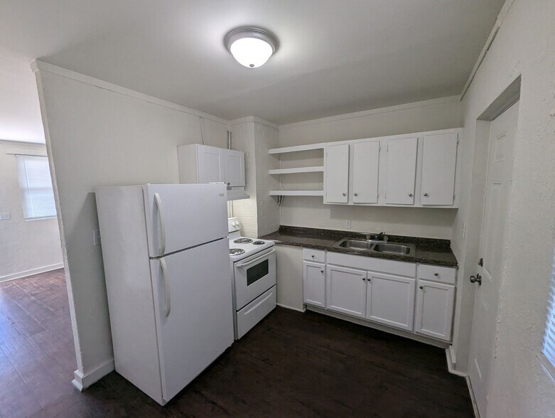 Interior Photo - Hillcrest Apartments