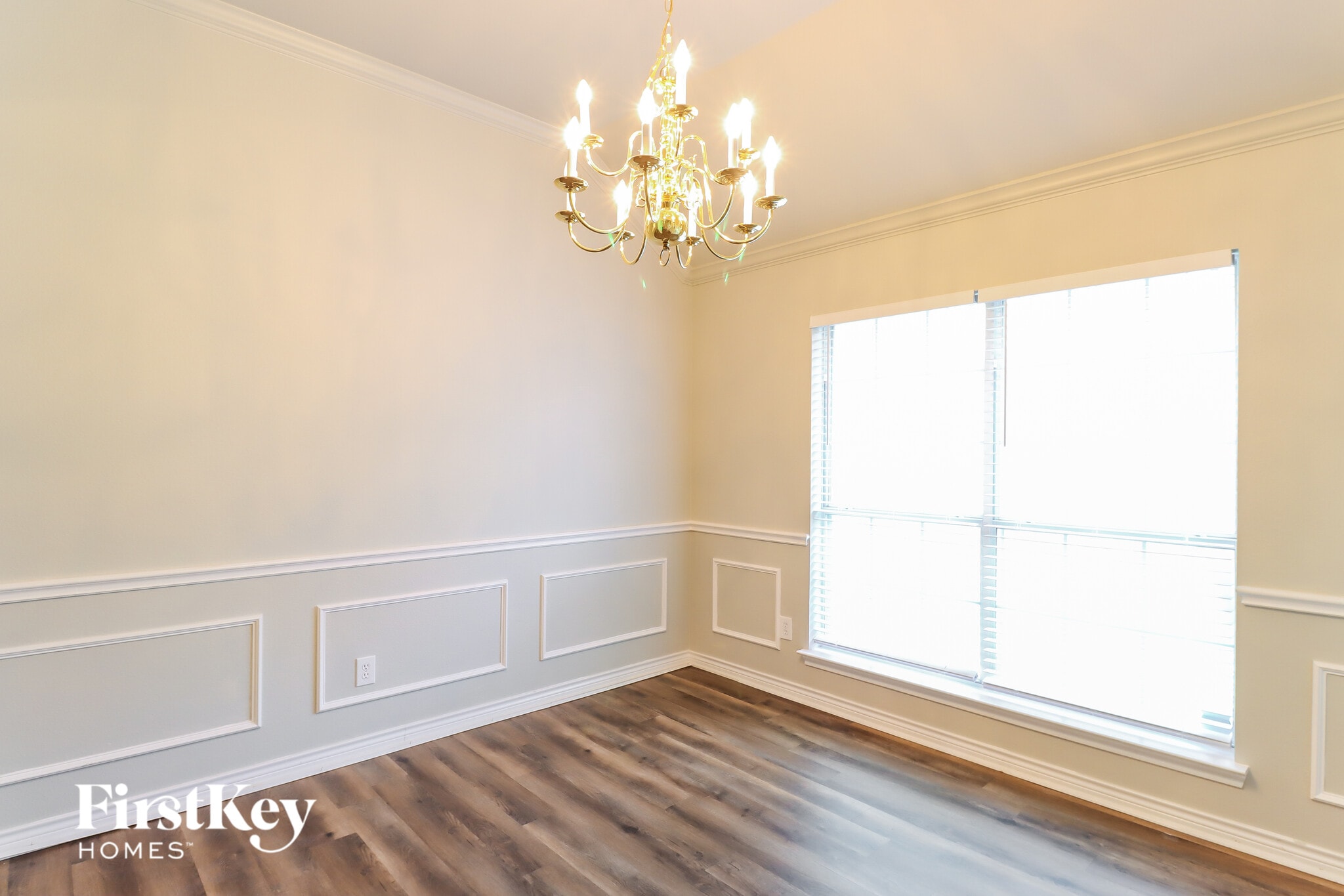 Building Photo - 2204 Reedway Ct