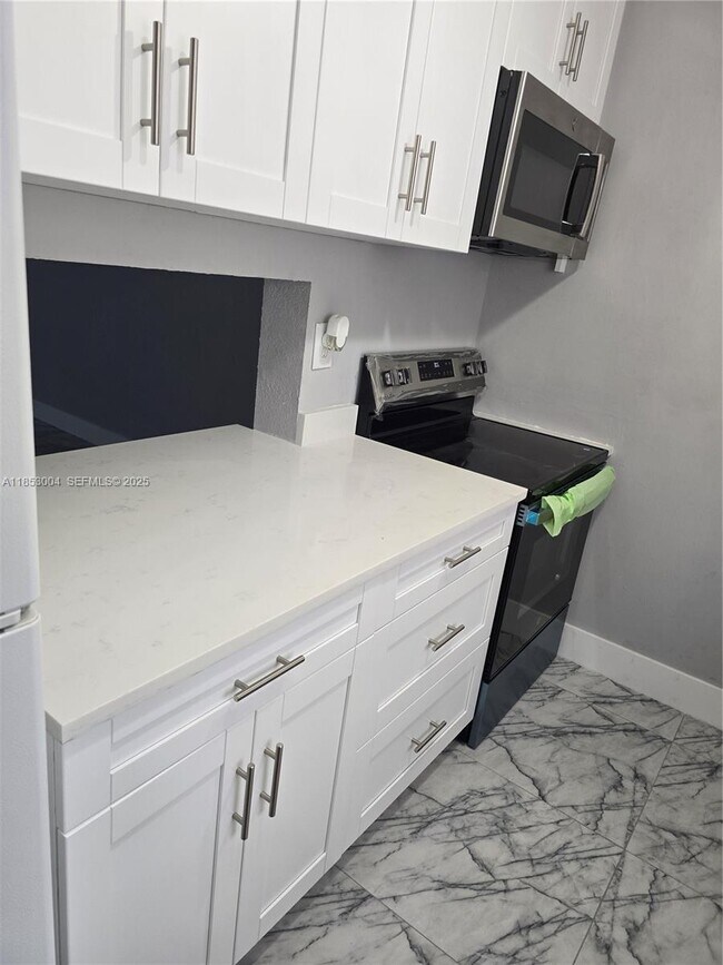 Building Photo - 5603 Blueberry Ct