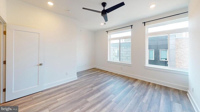 Building Photo - 812 N 16th St