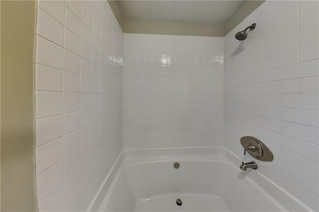 Building Photo - 295 Johnston's Dr