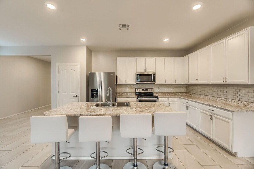 Building Photo - 1754 Grenadine Rd