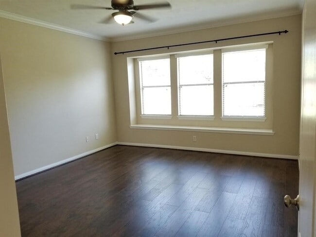 Building Photo - 25406 Archdale Ct
