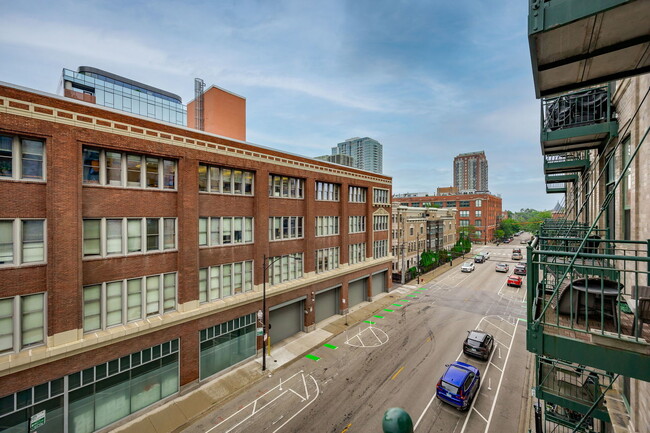 Building Photo - 1801 S Michigan Ave