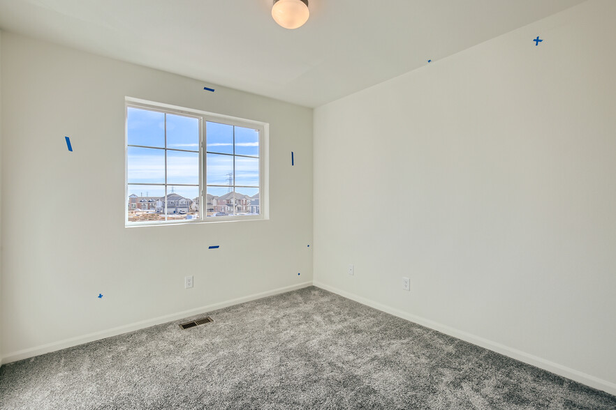 Building Photo - 17911 E 103rd Ave