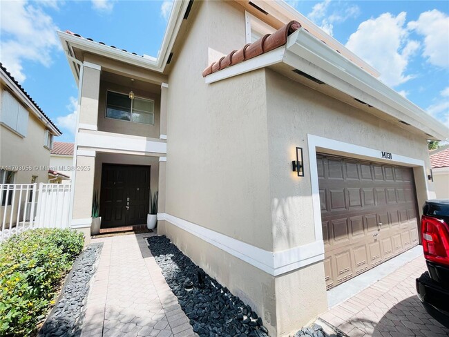 Building Photo - 14731 SW 132nd Ct